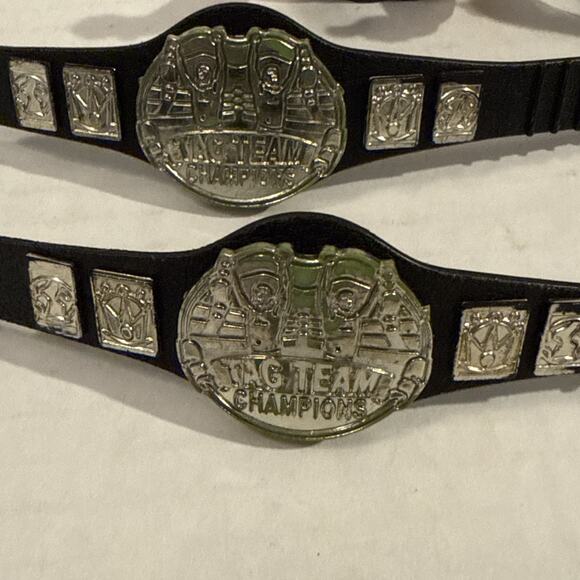 WWE Tag Team Championship Title Belt Set lot Of Action Figure Accessories TNA - Picture 8 of 10